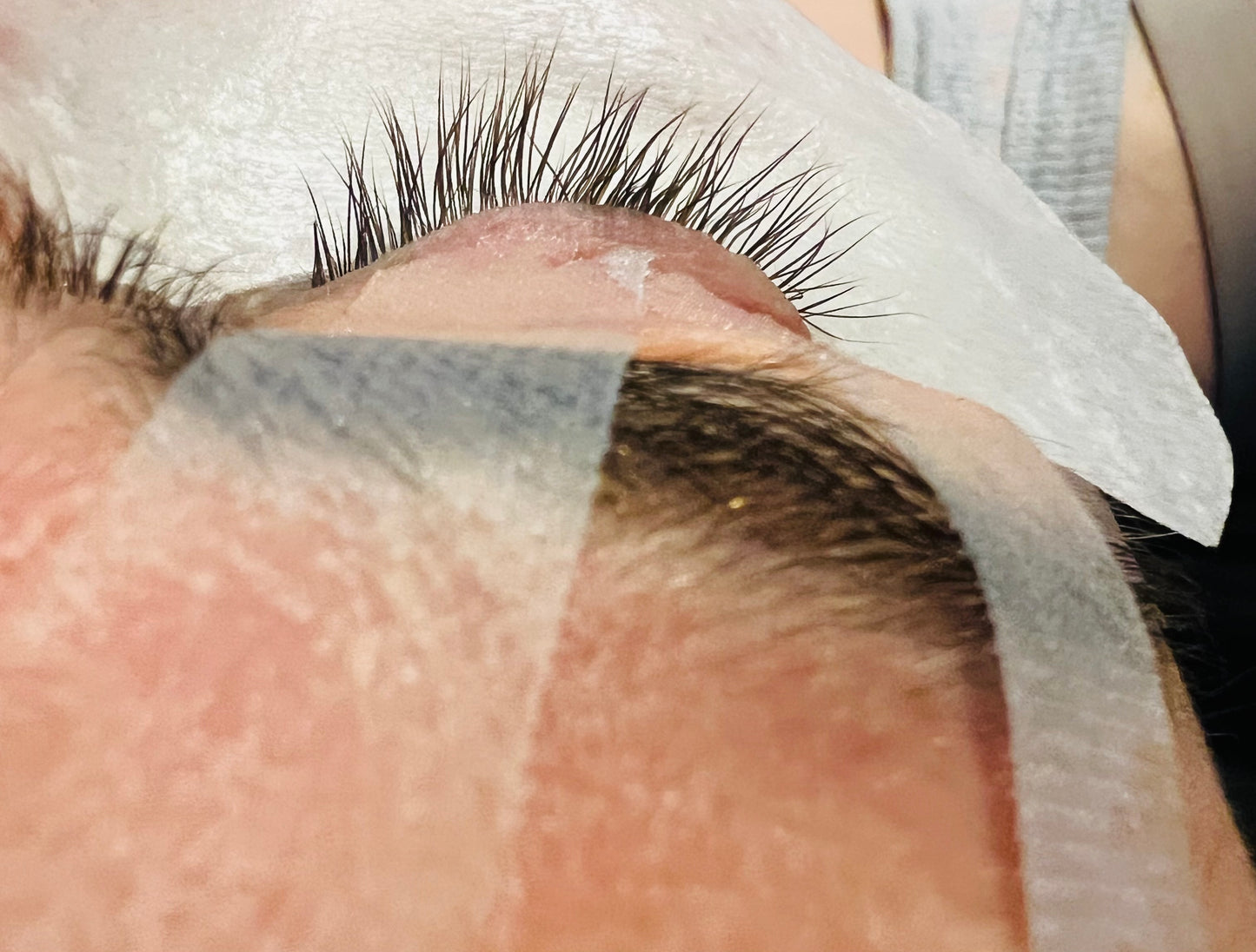 Lash Lifting