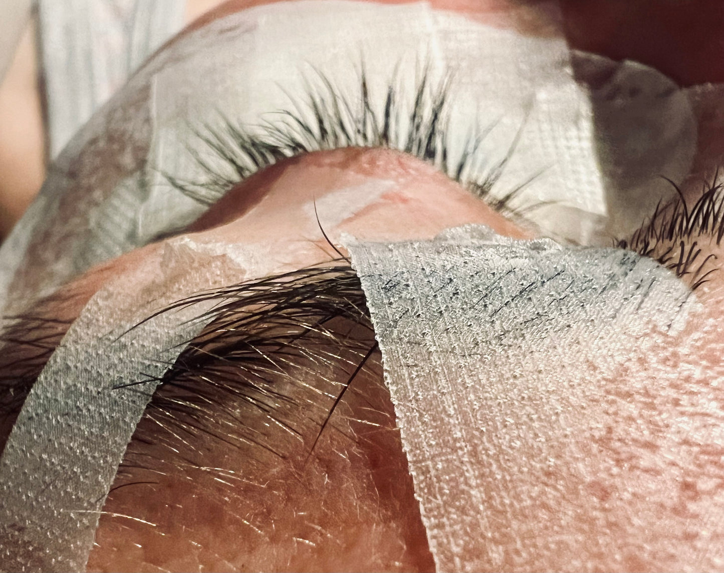 Lash Lifting
