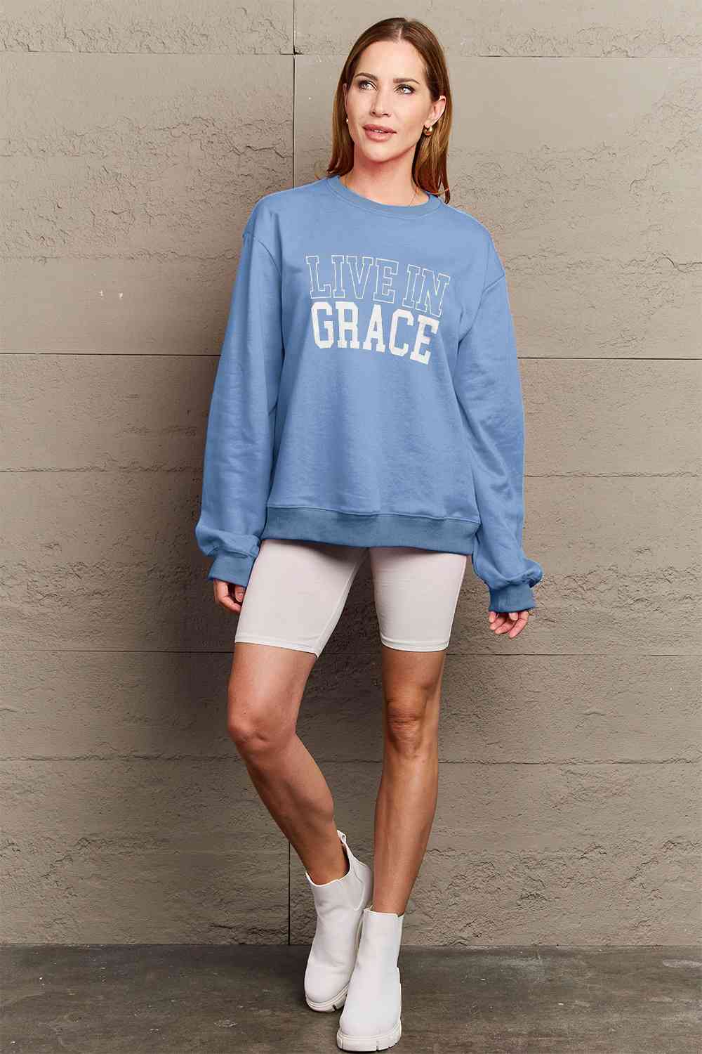 LIVE IN GRACE Graphic Sweatshirt