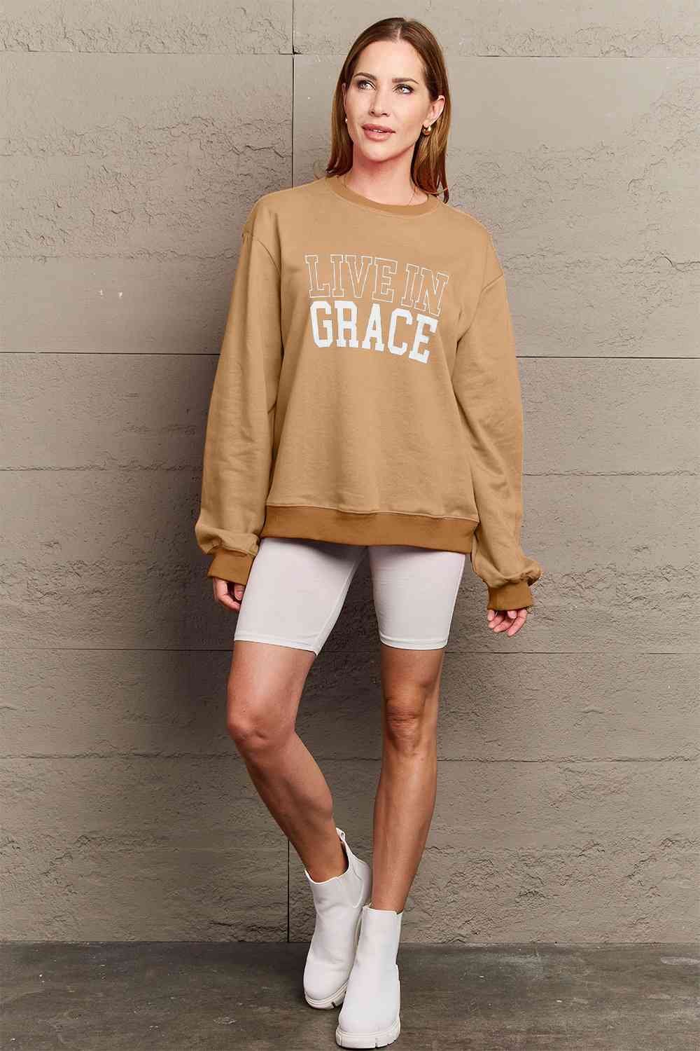 LIVE IN GRACE Graphic Sweatshirt