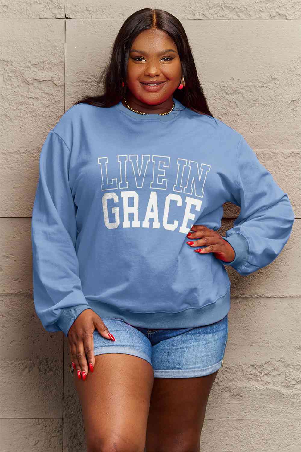 LIVE IN GRACE Graphic Sweatshirt