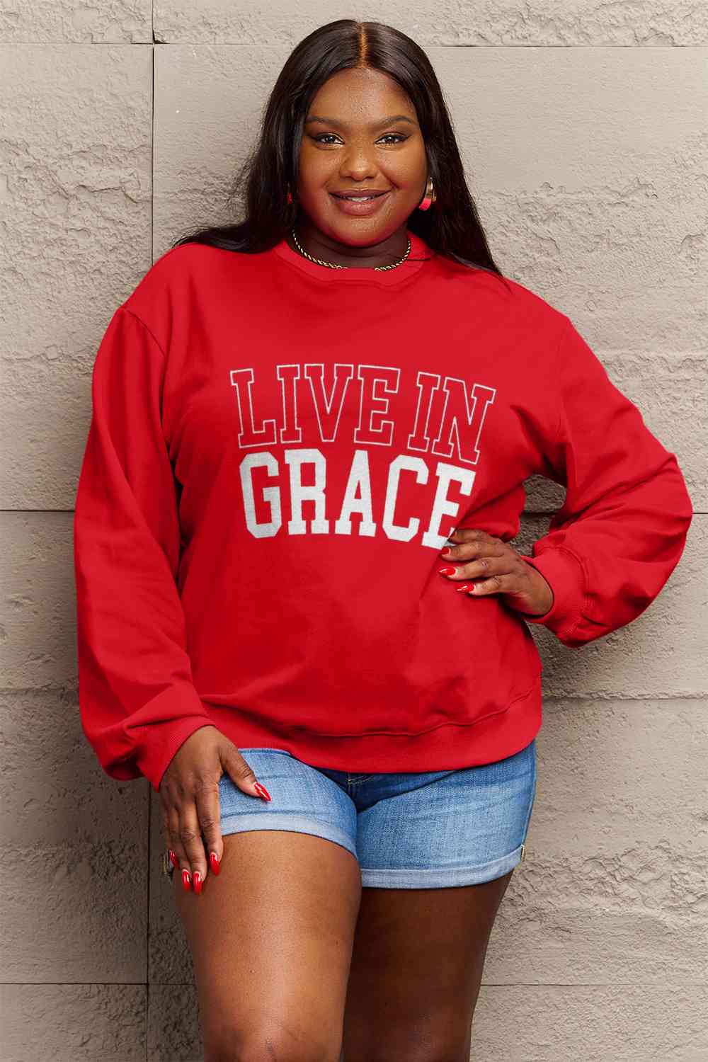 LIVE IN GRACE Graphic Sweatshirt