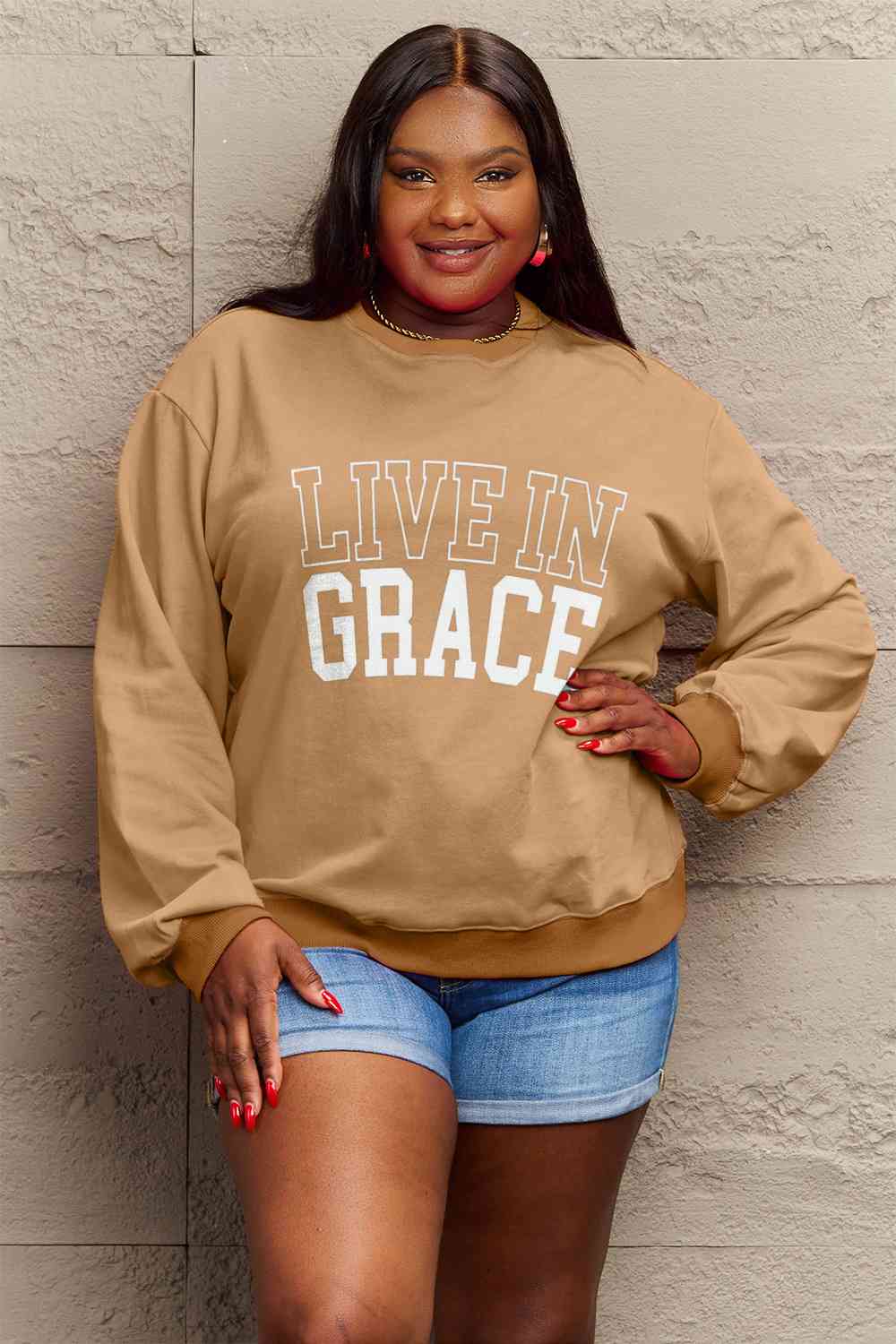 LIVE IN GRACE Graphic Sweatshirt