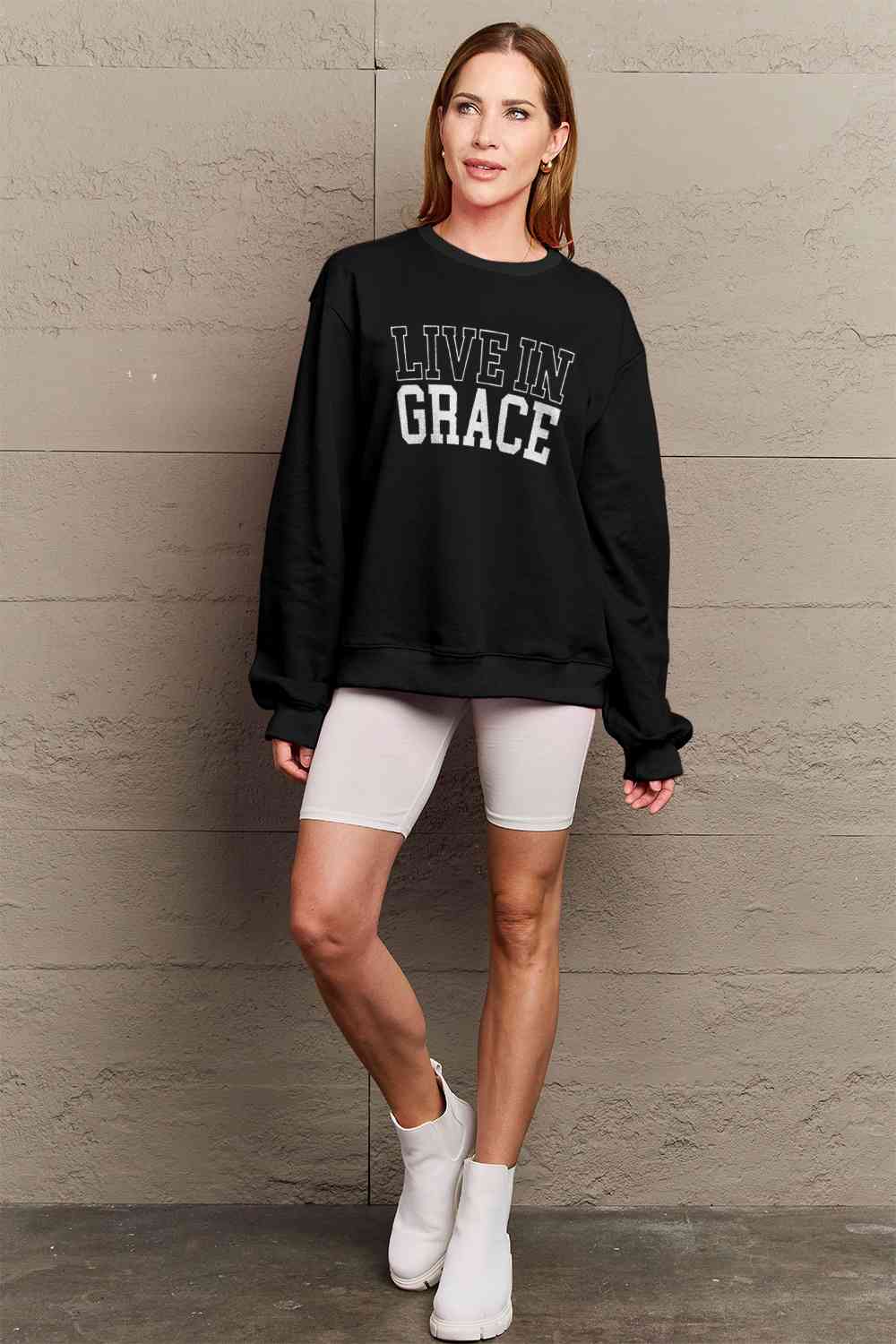 LIVE IN GRACE Graphic Sweatshirt